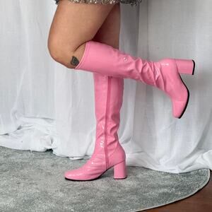 𓆩♡𓆪 Zig Zag Goods Pink Patent Go-Go Boots 𓆩♡𓆪